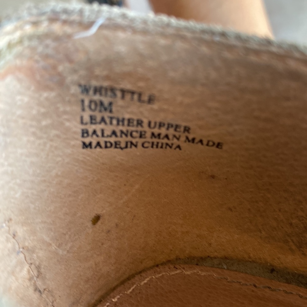Steve Madden suede taupe platform shoes - Picture 7 of 7